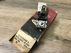 2580953 Dodge Plymouth Chrysler Nos Mopar Seat Adjust Circuit Breaker