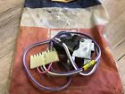 26026546 Gmc Chevrolet Blazer Jimmy Nos Gm Windshield Wiper Switch