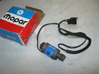 3746928 3879015 Mopar Nos Switch