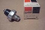 1962-65 Buick & Olds Oil Pressure Switch; Repl 1350116/1359288; Nors Bwd# S-325. Fixed Price $24.99.