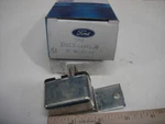 Nos Genuine Ford 1972 -79 Lincoln Mark Vl 77 Mustang W/sun Window & Seat Relay. Fixed Price $149.00.