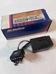 Nos 14056557 Gmc Chevy Pickup 1979-1991 Pulse Windshield Wiper Delay Module. Fixed Price $389.95.
