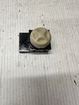 06-14 Buick Cadillac Dts Chevrolet Gm Front Seat-lumbar Switch 25710662 Oem B30. Fixed Price $15.20.
