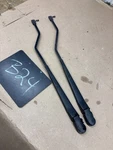 1995 96 1997 Ford Thunderbird Windshield Wiper Arms Set Pair Good Shape 1992. Fixed Price $99.99.