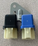 03-08 Subaru Forester Wiper & De-icer Relay 2523079971 / 2523079972 Used Oem. Fixed Price $15.00.